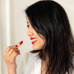 Bons Baisers Beauté<Rouge à lèvres Alizarine- x Le Rouge Français